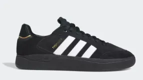 Adidas Tyshawn Low Shoe - Core Black/Cloud White/Gold